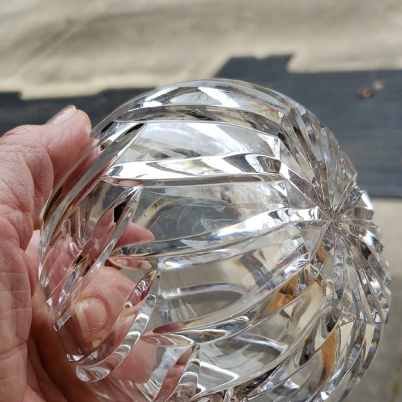 Crystal Clear Ribbed Glass Vase/Candle Holder 4in